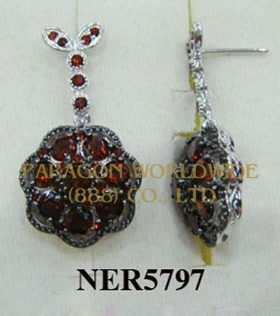 925 Sterling Silver Earrings  Garnet - NER5797