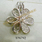 10K White Gold Pendant  White Diamond - TP6792 