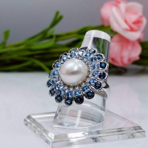 925 Sterling Silver Ring White pearl with Blue Topaz - NR10369